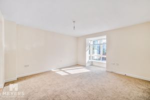 Photo 15- click for photo gallery